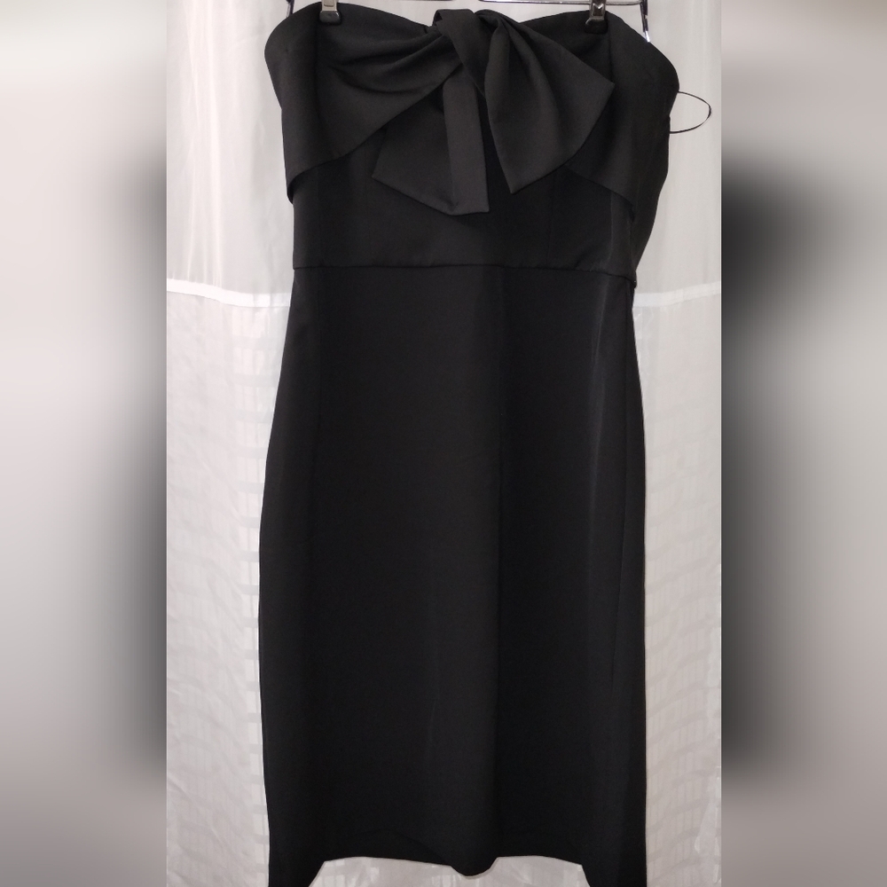 Dress Sam Edelson Strapless mini black dress. Size 8 Fits like a 6